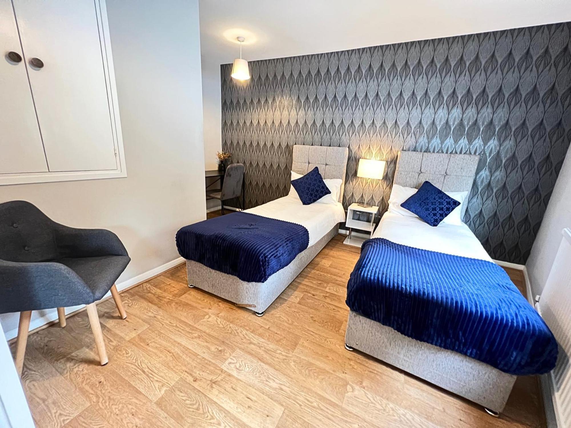 Kensington 2 Bedroom House-Big Living Area And Kitchen-Harrods-National History Museum-Hyde Park-Near 2 Underground Lines London Eksteriør billede